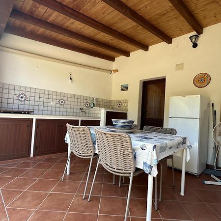 Villa By The Vulcano - 70Mq Plus Large Garden And Patio Eksteriør bilde